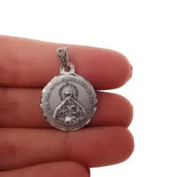 Nuestra Señora Esperanza de Triana Sevilla medalla plata Ley 925m mac