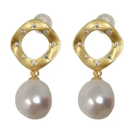 Pendientes plata Ley 925m chapados oro 27mm. rombo matizado circonitas perla cultivada colgando