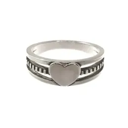Sortija Plata Ley 925m mujer oxidada tres hilos corazón liso centro c