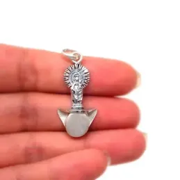 Colgante Virgen del Pilar peana tricornio plata Ley 925m macizo 34 mm
