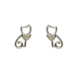 Pendientes en Plata de Ley 925m forma de gato de 10 mm. calado corazó