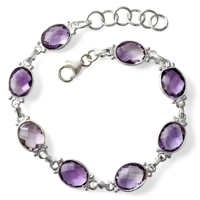 Pulsera en Plata de Ley 925m de 17 cm. con piedras amatista de 10 x 9