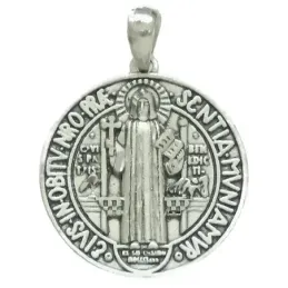 Colgante plata ley 925m San Benito 27mm. amuleto. [AB2772]