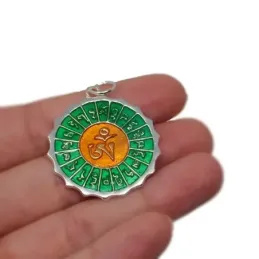 Mantra de la Salud y Medicina colgante plata Ley 925m amuleto 32 mm.