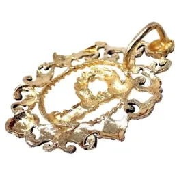 Colgante plata Ley 925m letra P 35mm. chapado oro oxidado [AB7213]