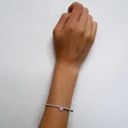 Brazalete plata Ley 925m terminación rodio centro pico lágrima banda circonitas