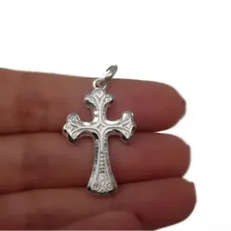 Colgante Cruz labrada plata Ley 925m maciza 38 mm. forma tallada deta