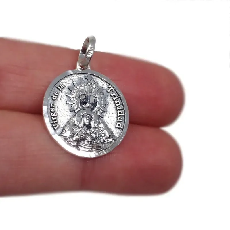 Virgen de la Trinidad medalla plata Ley 925m colgante 18 mm. maciza b