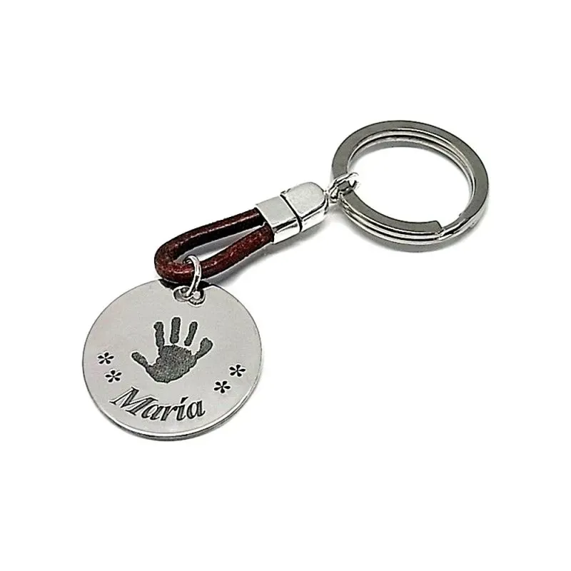 Llavero plata Ley 925m cuero marrón chapa 30mm. huella mano nombre personalizado oxidado