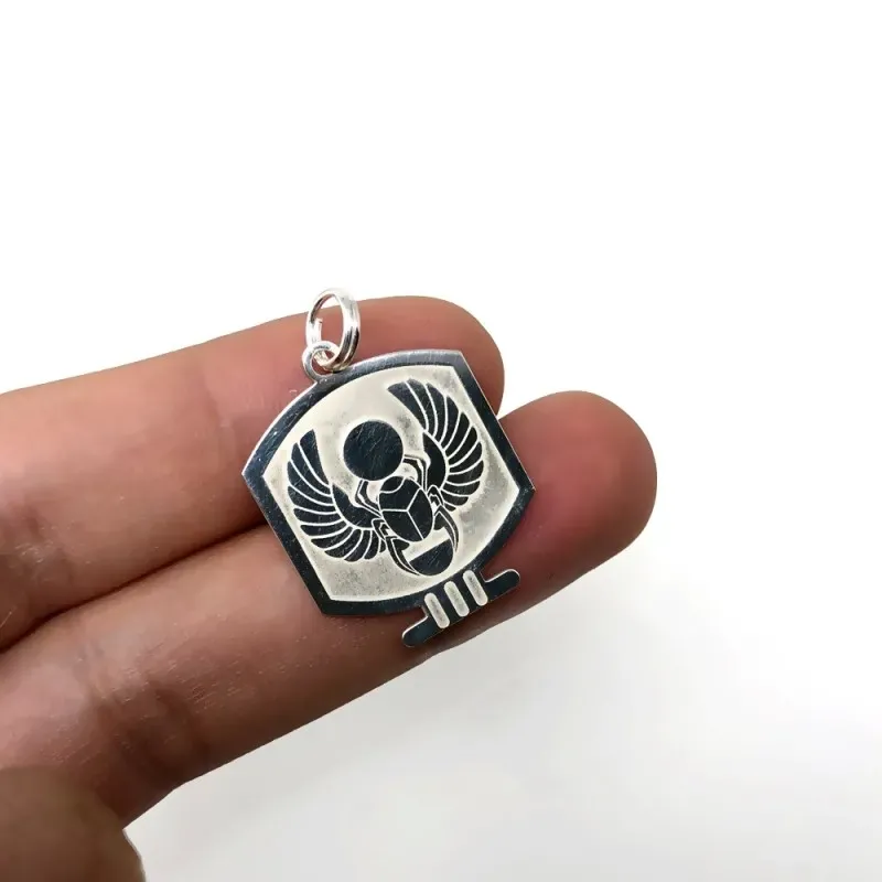 Colgante plata Ley 925m escarabajo egipcio 25mm. suerte unisex