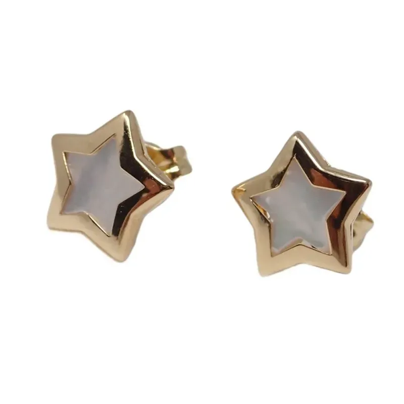 Pendientes oro 18k estrella 9mm. centro nácar borde liso cierre presión