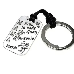 Llavero plata Ley 925m chapa 35x23mm. MAMÁ ERES LA MÁS GUAY niños nombres personalizados corazones
