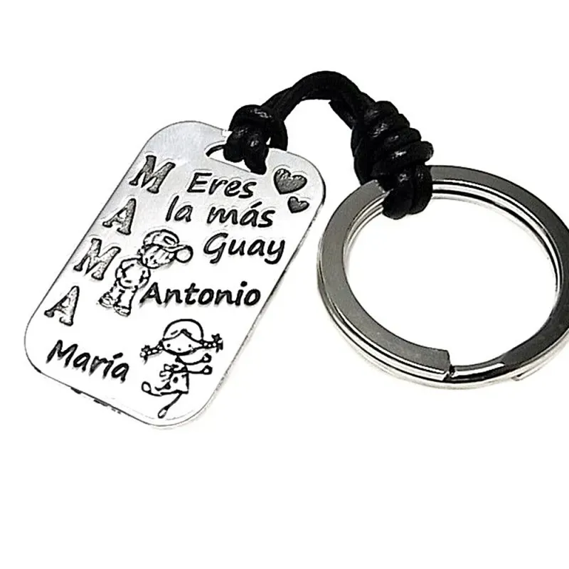 Llavero plata Ley 925m chapa 35x23mm. MAMÁ ERES LA MÁS GUAY niños nombres personalizados corazones