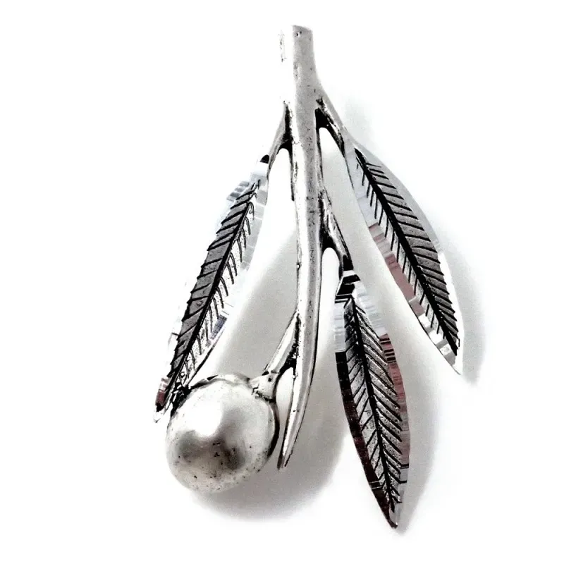 Colgante plata Ley 925m rama olivo 34mm. hojas detalles aceituna borde tallado brillo