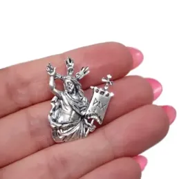 Colgante plata Ley 925m macizo 30mm. imágen Cristo del Resucitado detalles tallados trasera lisa
