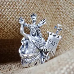 Colgante plata Ley 925m macizo 30mm. imágen Cristo del Resucitado detalles tallados trasera lisa