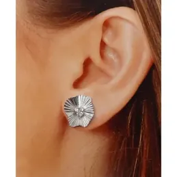 Pendientes plata Ley 925m terminación rodio 16mm. tallados brillo centro circonitas cierre presión