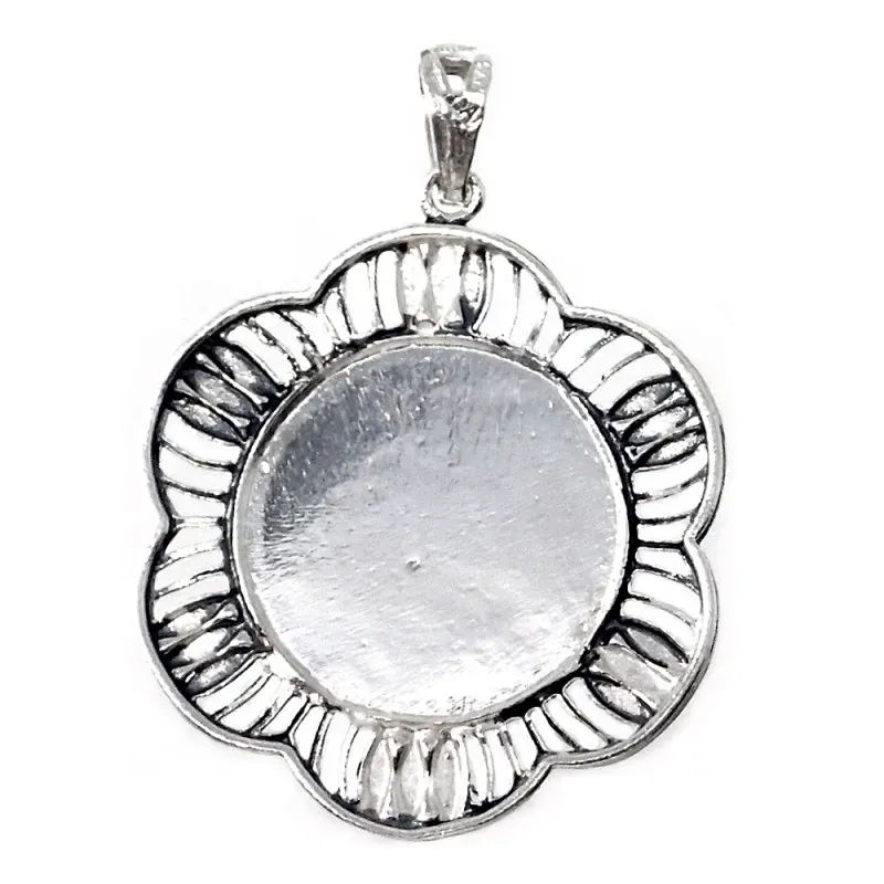 Medalla plata ley 925m San Judas Tadeo 30mm. cerco rombos [AA9815]