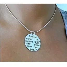 Colgante plata Ley 925m disco liso 30mm. LA REINA DE LA CASA personalizado corona