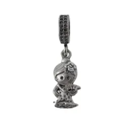 Charm fetiche plata Ley 925m. 13mm. Flamenquita detalles tallados.