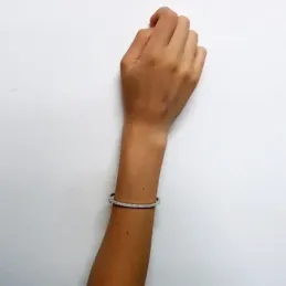 Brazalete plata Ley 925m terminación rodio lisa delante circonitas