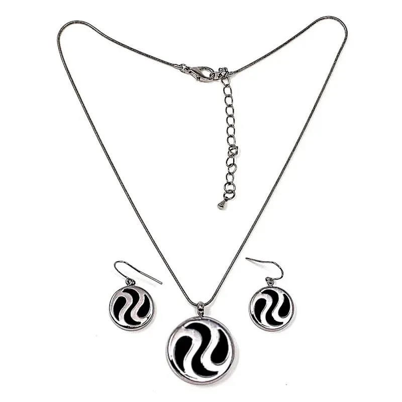 Juego metal rodiado pendientes gargantilla calado negro [AB9072]