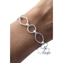 Pulsera en Plata de Ley 925m con 18 cm. asas huecas rombo de 16 x 10