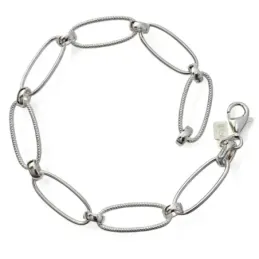 Pulsera en Plata de Ley 925m con 19 cm. asas huecas ovaladas con dibu
