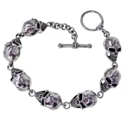 Pulsera Calaveras en Plata de Ley 925m con 21 cm. tamaño calaveras de