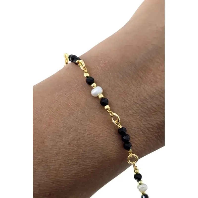 Pulsera en Plata de Ley 925m chapada en oro con perlas combinadas pie