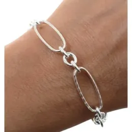 Pulsera en Plata de Ley 925m de 19.5 cm. asas huecas ovaladas de 22 x