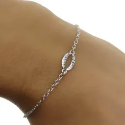 Pulsera Plata Ley 925m de 17 cm. con detalle ovalado de 9 mm.