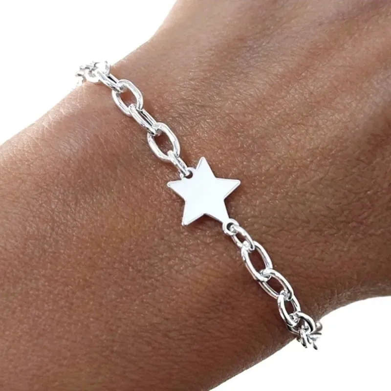 Pulsera Plata Ley 925m de 17 cm. con eslabones de 4 mm. estrella lisa