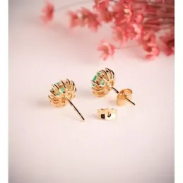Pendientes en Oro 18k de 9 mm. con 24 diamantes de laboratorio y esme