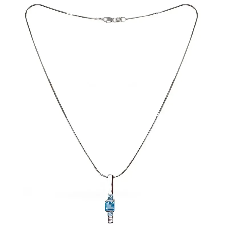Gargantilla oro blanco 18k cadena 40cm. rígida colgante 31mm. piedra cuadrada azul cuadrada