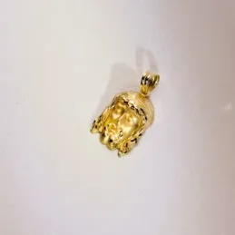 Colgante oro 18k 27mm. cabeza rostro de Cristo de la Buena Muerte detalles tallados