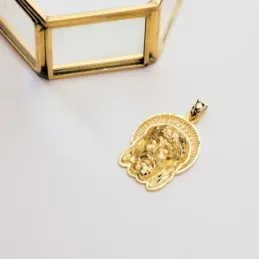 Cabeza rostro Cristo oro 18k Buena Muerte orla 35mm. unisex