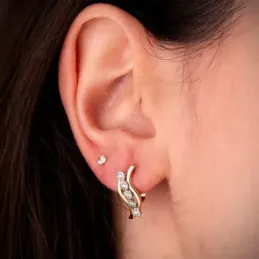 Pendientes en Oro Bicolor de 17 mm. bandas combinadas con circonitas