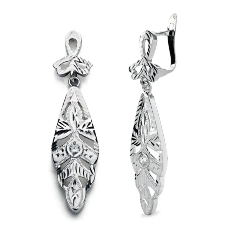 Pendientes Oro Blanco de 18k cubanas caladas con circonitas