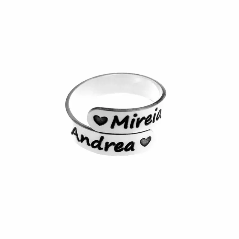 Sortija plata Ley 925m bandas abiertas cruzadas delante nombres personalizados detalle corazón