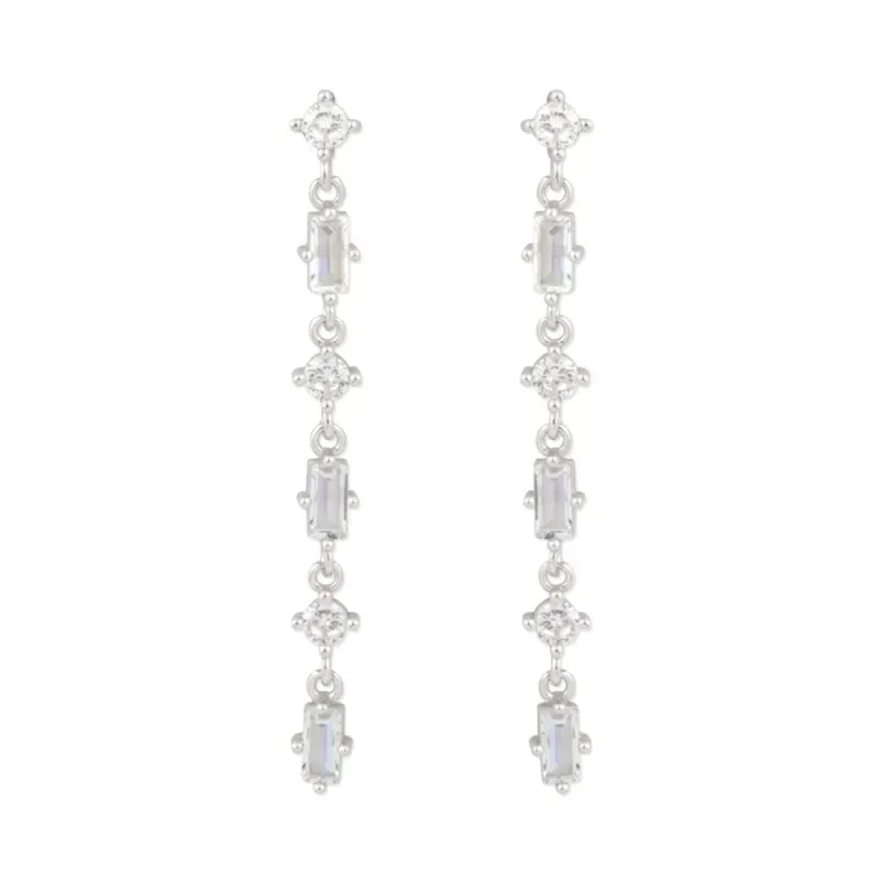 Pendientes Largos en Plata de Ley 925m con 46 mm. con circonitas de t