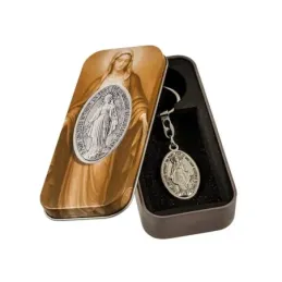 Medalla Virgen Milagrosa Llavero metálico de 4.5 cm. y 2.5 cm. de anc
