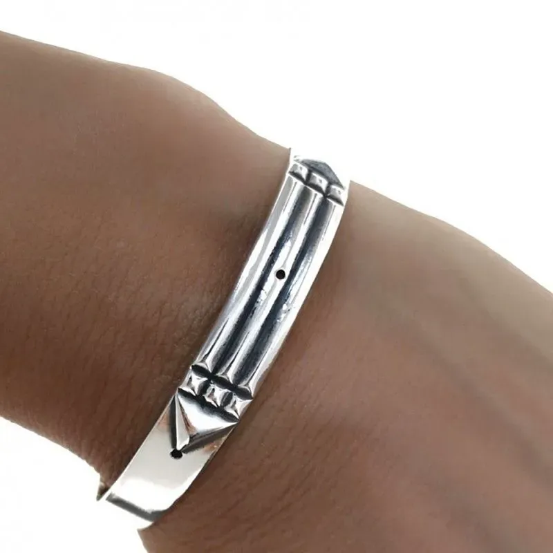 Pulsera plata Ley 925m brazalete diámetro 55mm. Atlante abierta mujer