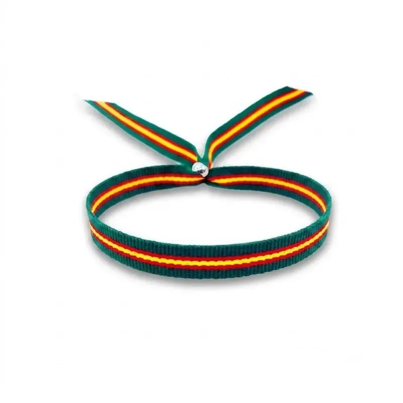 Pulsera bandera de España en tela verde con 22 cm. ancho de 10 mm. co