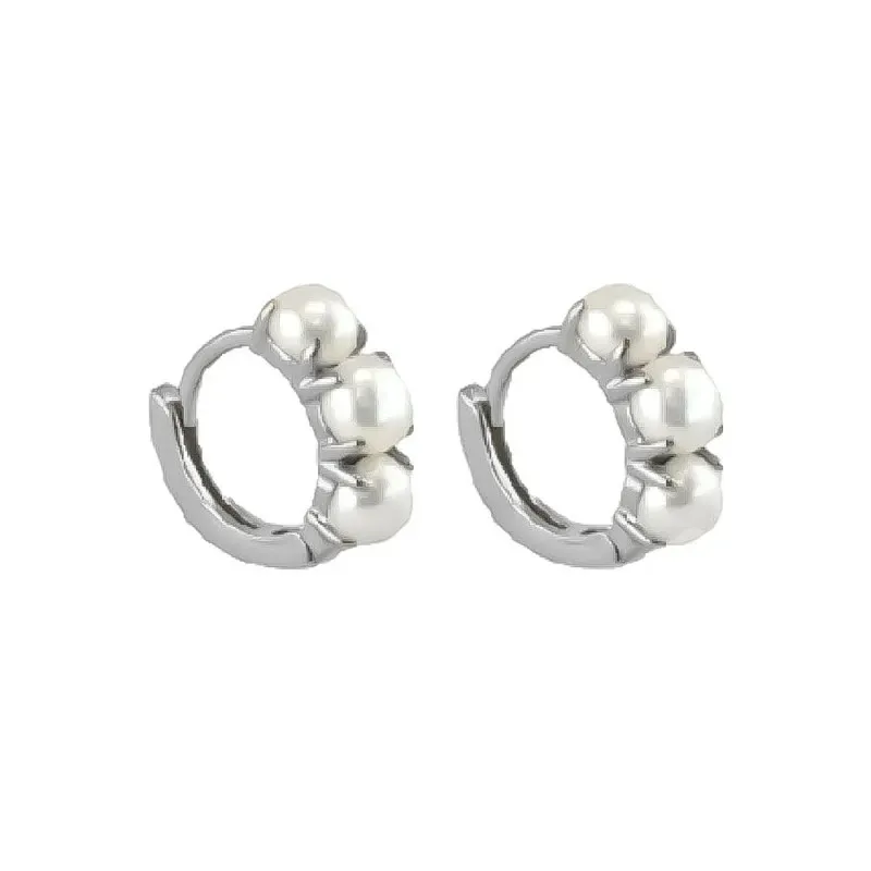 Aros Pendientes en Plata de Ley 925m con 10 mm. y tres perlas de 4 mm