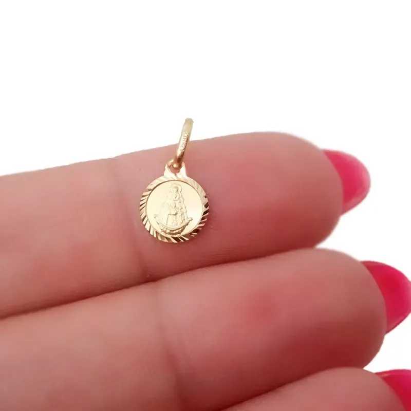 Virgen del Rocío colgante medalla oro 18k niño 8 mm. talla hélice