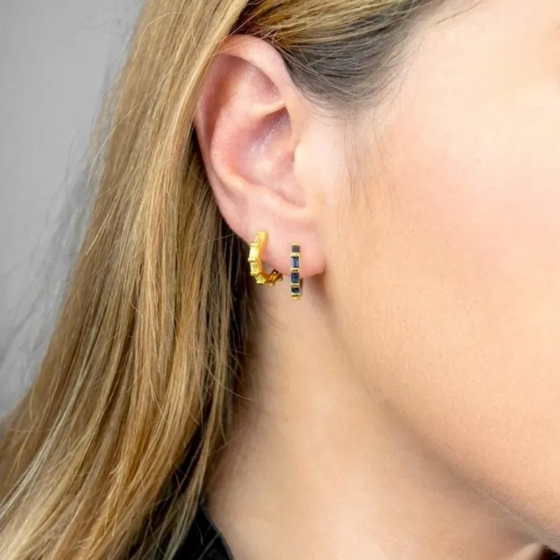 Aros Pendientes Argollas en Plata de Ley 925m chapados en oro con 14