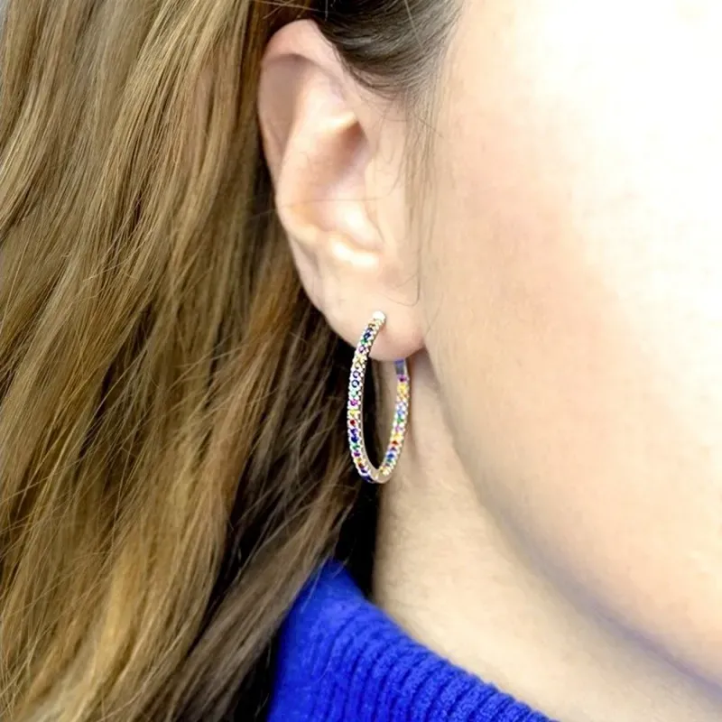 Aros Pendientes Argollas en Plata de Ley 925m de 28 mm. circonitas co