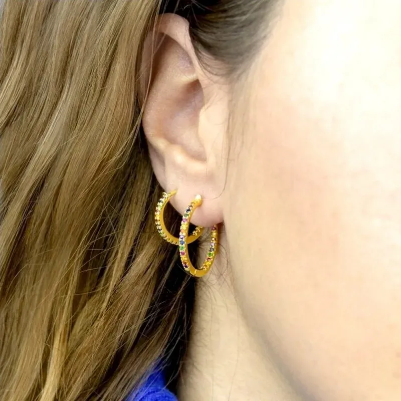 Aros Pendientes Argollas en Plata de Ley 925m chapados en oro con 22