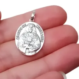 Cristo de Medinaceli Medalla Plata Ley 925m maciza 24 mm. ovalada det